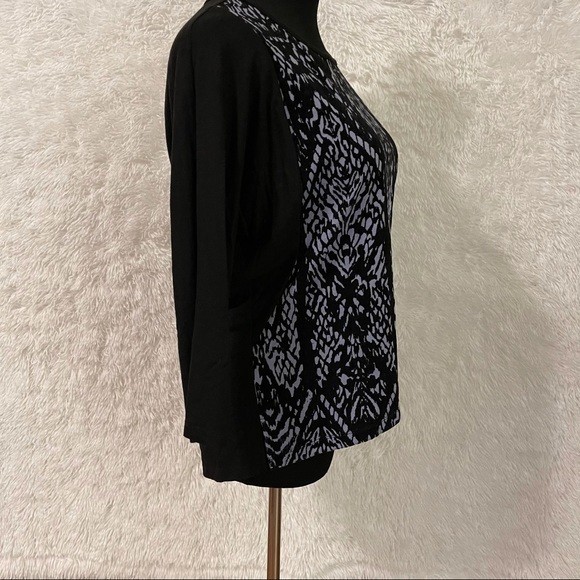 Chico's Women's Velvet Front Half Sleeve Shirt - Picture 3 of 9